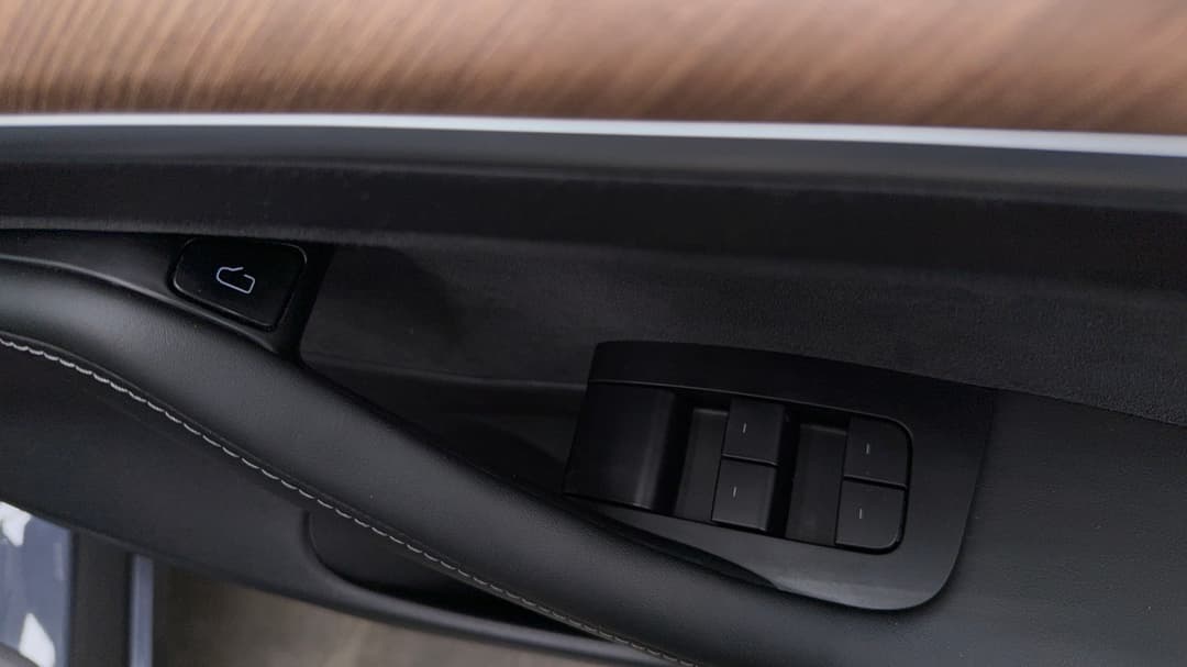 2021 Tesla Model 3 Standard Range Plus RWD, Automatic, 40711 km, Drivers Side Door Panel Controls