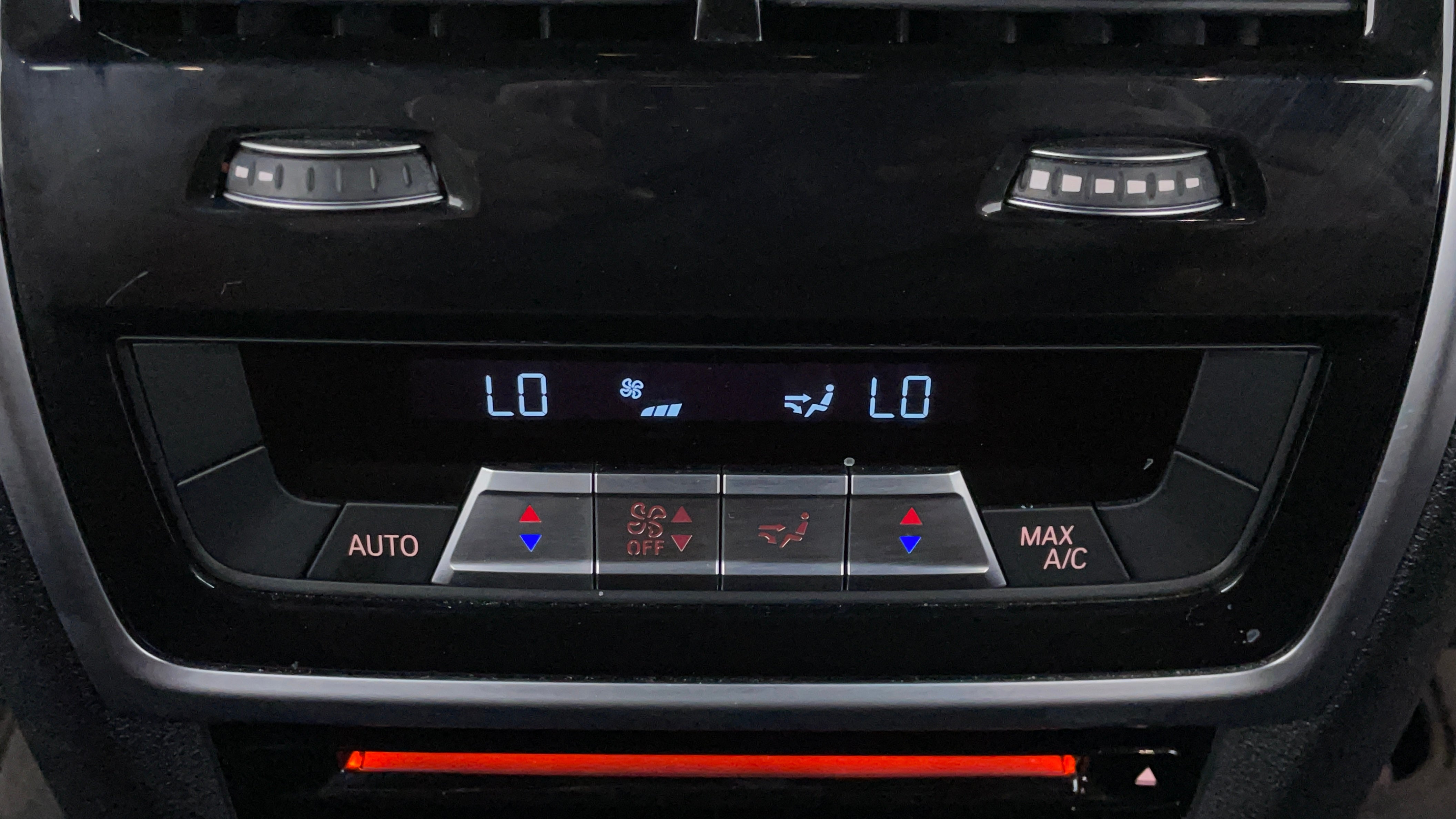 BMW X5-Rear AC Temperature Control