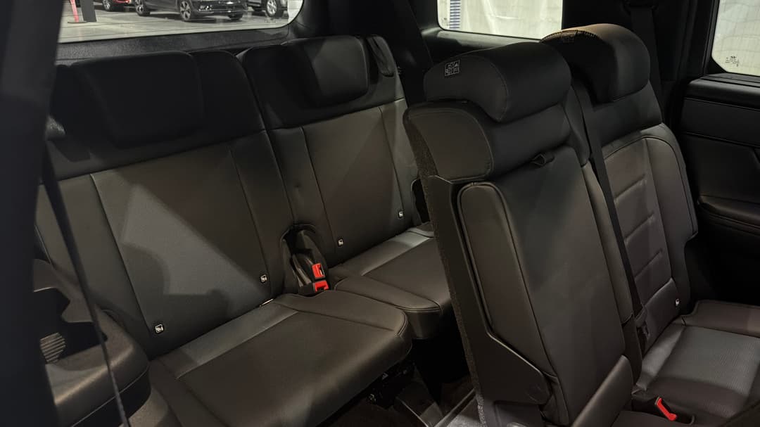 2025 Hyundai Santa Fe Calligraphy (7 Seat) (blk), Automatic, 17807 km, Third Row Seats