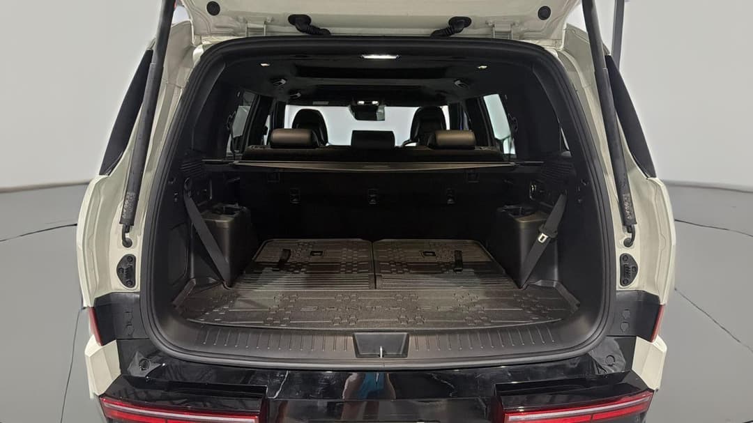2025 Hyundai Santa Fe Calligraphy (7 Seat) (blk), Automatic, 17807 km, Boot Inside View
