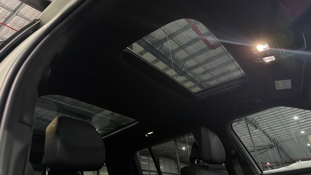 2025 Hyundai Santa Fe Calligraphy (7 Seat) (blk), Automatic, 17807 km, Interior Sunroof/Moonroof