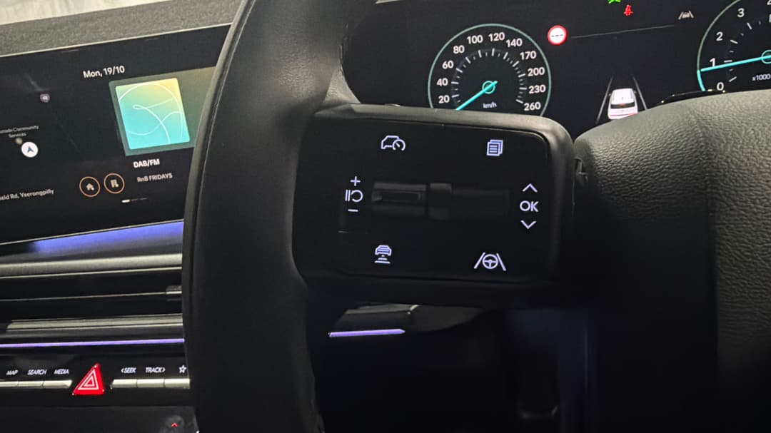 2025 Hyundai Santa Fe Calligraphy (7 Seat) (blk), Automatic, 17807 km, Cruise Control