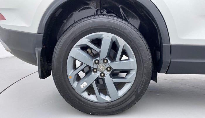2021 Tata Safari XT 2.0 KRYOTEC, Diesel, Manual, 11,981 km, Right Rear Wheel