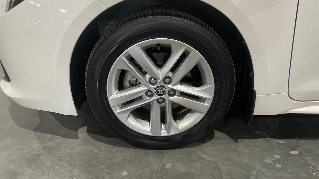 2020 Toyota Corolla Ascent Sport, Automatic, 26325 km, Left Front Wheel