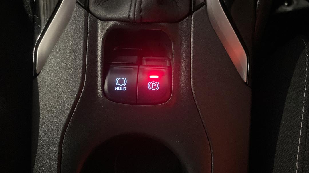 2020 Toyota Corolla Ascent Sport, Automatic, 26325 km, Handbrake