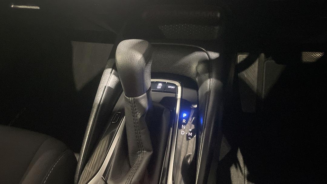 2020 Toyota Corolla Ascent Sport, Automatic, 26325 km, Gear Lever 