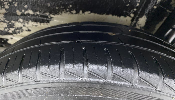 2019 Maruti New Wagon-R VXI 1.2, CNG, Manual, 61,219 km, Left Rear Tyre Tread