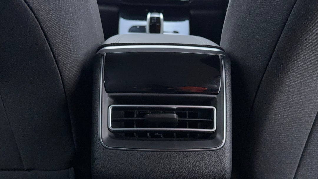 Rear A/C Vent