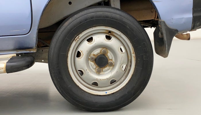 2018 Maruti Eeco 5 STR WITH A/C+HTR, Petrol, Manual, 50,231 km, Left Rear Wheel