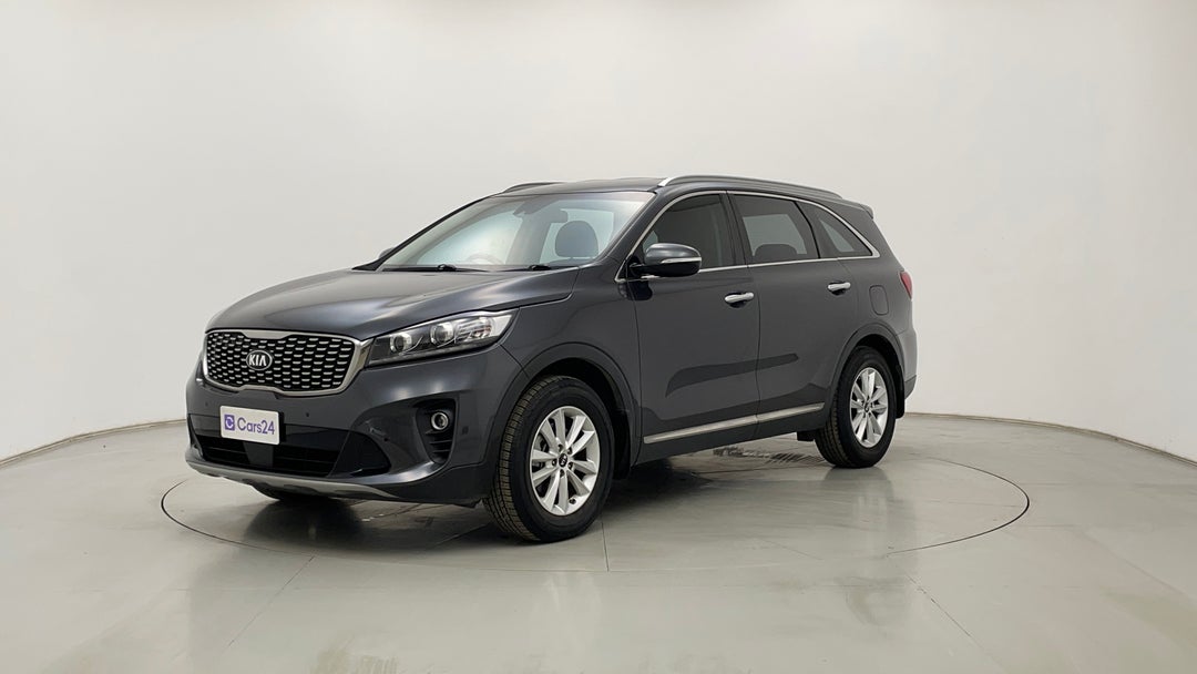 Left Front Diagonal (45- Degree) View