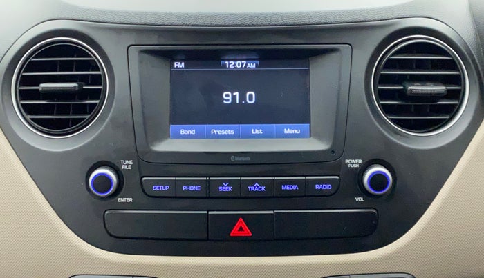 2019 Hyundai Grand i10 MAGNA AT 1.2 KAPPA VTVT, Petrol, Automatic, 30,061 km, Infotainment System
