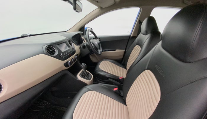 2019 Hyundai Grand i10 MAGNA AT 1.2 KAPPA VTVT, Petrol, Automatic, 30,061 km, Right Side Front Door Cabin