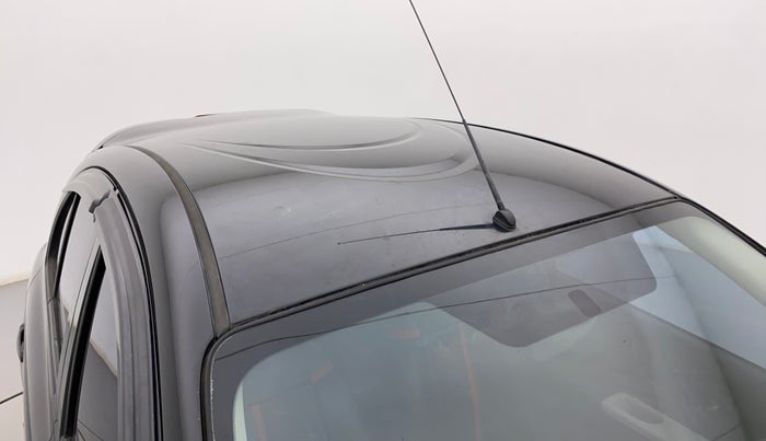 2015 Nissan Micra Active XL, Petrol, Manual, 1,02,040 km, Roof