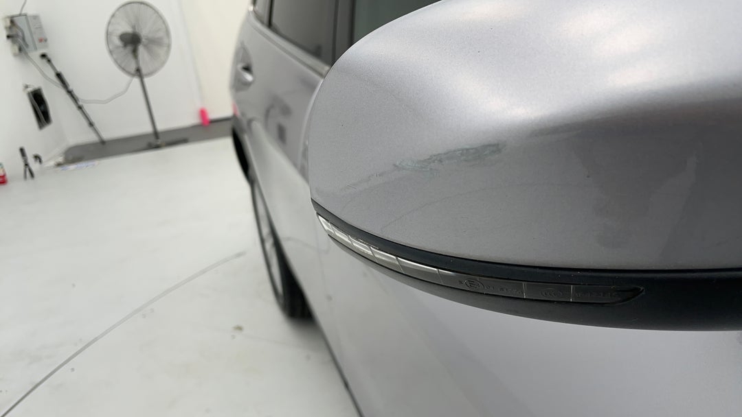 Side Mirrors Housing RHS Scratch