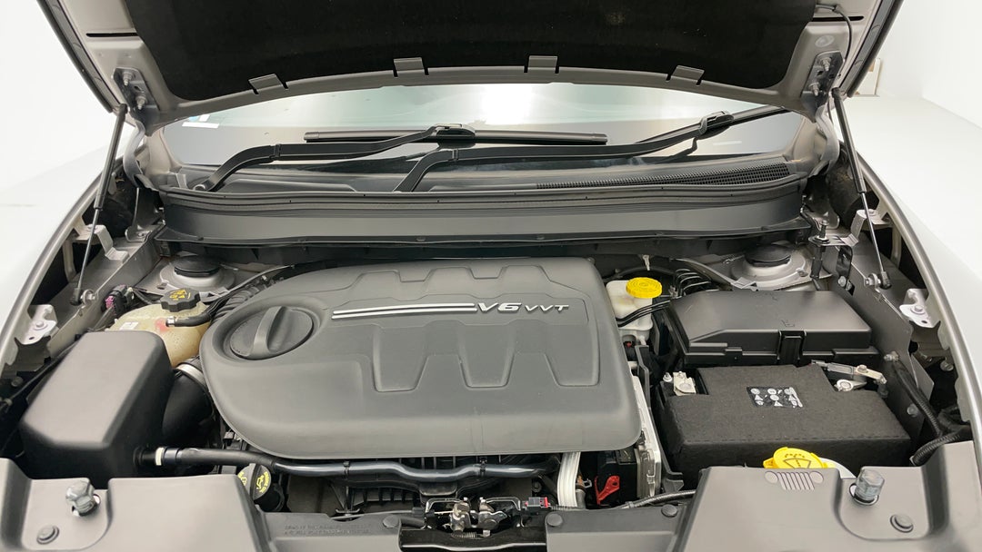 Open Bonnet (Engine)