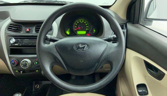 2017 Hyundai Eon ERA PLUS, Petrol, Manual, 47,387 km, Steering Wheel Close-up