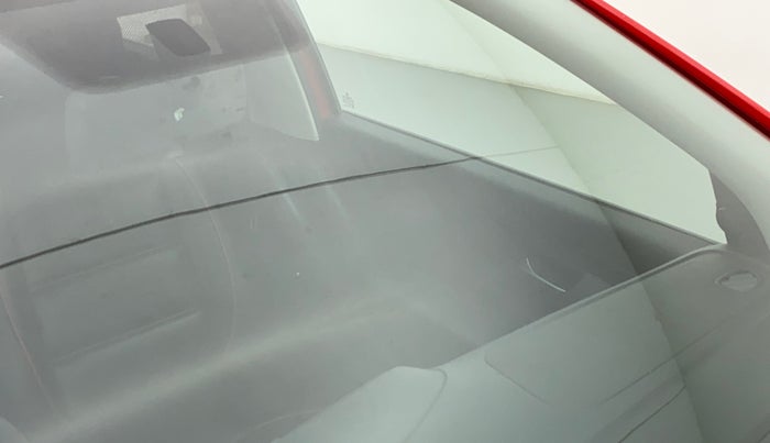 2020 Volkswagen Polo COMFORTLINE 1.0 PETROL, Petrol, Manual, 27,746 km, Front windshield - Minor spot on windshield