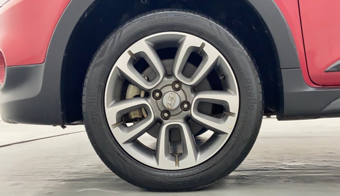 2017 Hyundai i20 Active 1.2 S, Petrol, Manual, 39,375 km, Left Front Wheel