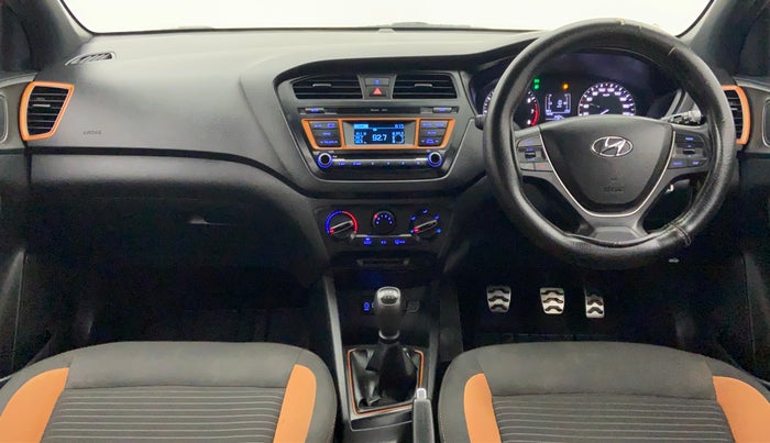 2017 Hyundai i20 Active 1.2 S, Petrol, Manual, 39,375 km, Dashboard View