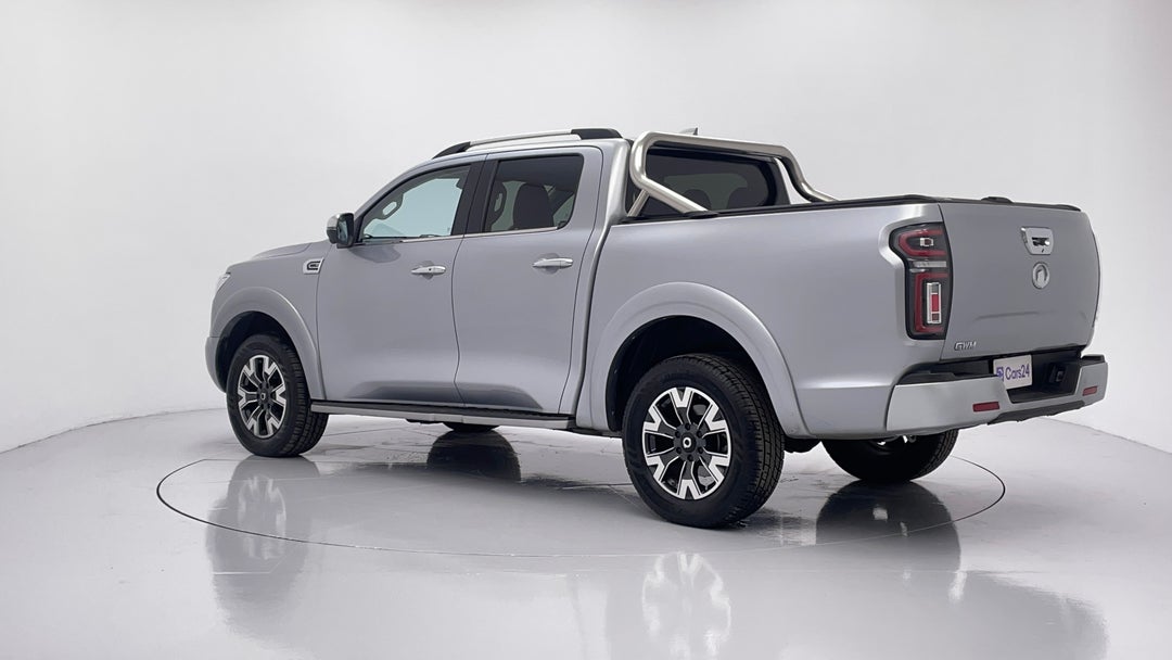 Left Back Diagonal (45- Degree) View