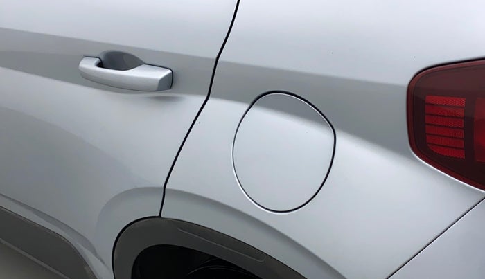 2022 Hyundai VENUE SX 1.5 CRDI, Diesel, Manual, 27,689 km, Left quarter panel - Slightly dented
