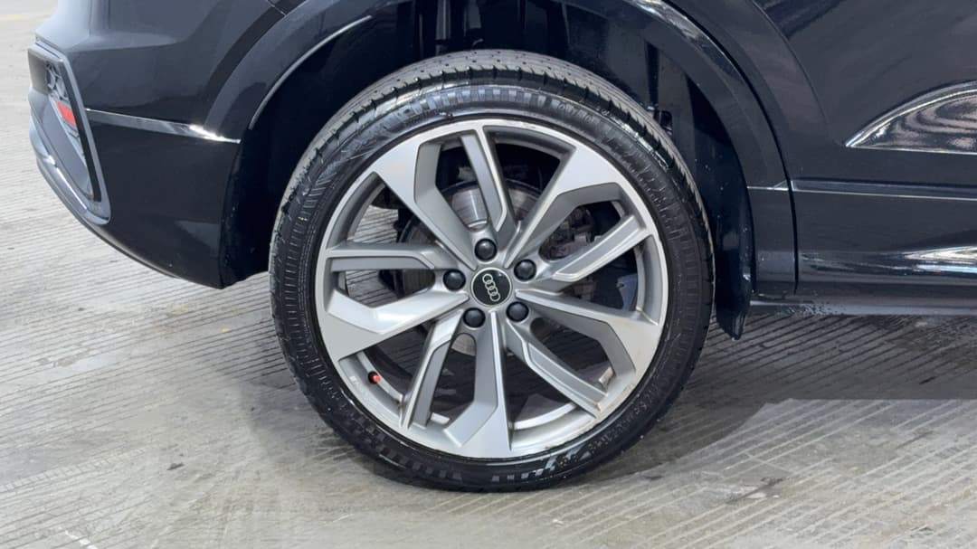 2021 Audi Q2 40 Tfsi Quattro S Line, Automatic, 59599 km, Right Rear Wheel