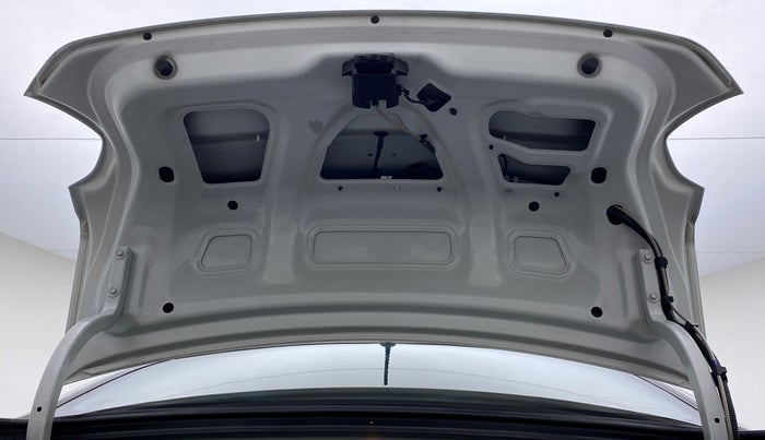 2015 Hyundai Xcent SX 1.2 OPT, Petrol, Manual, 53,207 km, Boot Door Open