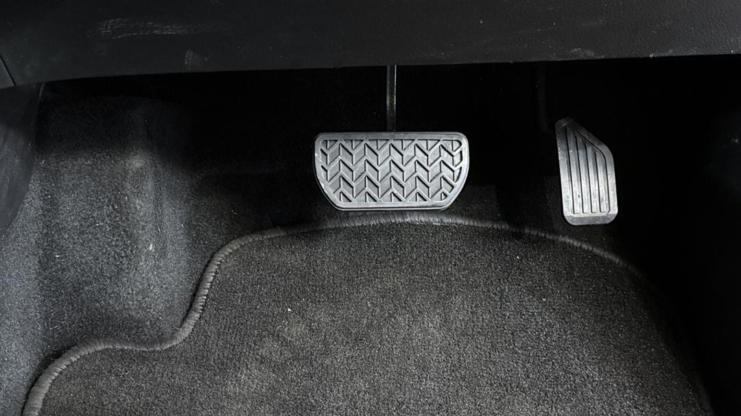 2020 Haval H2 Lux 2WD, Automatic, 87126 km, Pedals and Footmat