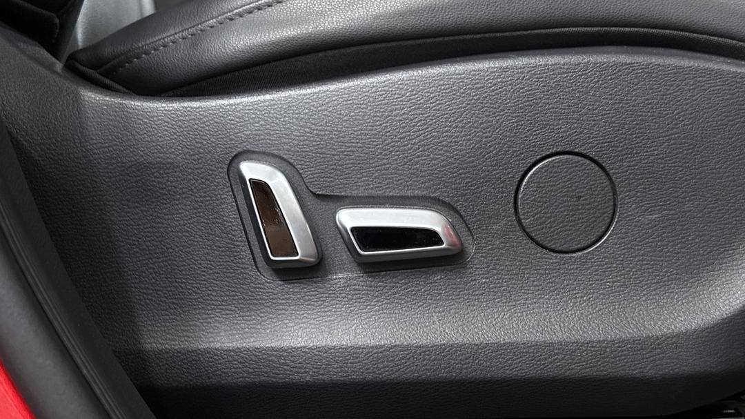 2020 Haval H2 Lux 2WD, Automatic, 87126 km, Drivers Side Adjustment Panel