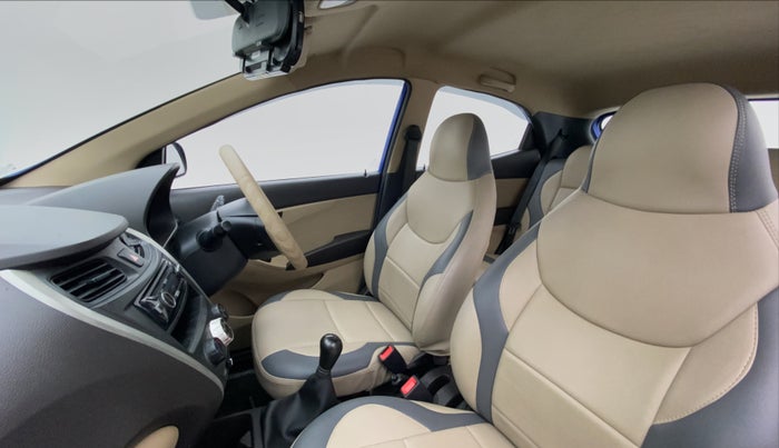 2017 Hyundai Eon ERA PLUS, Petrol, Manual, 51,284 km, Right Side Front Door Cabin