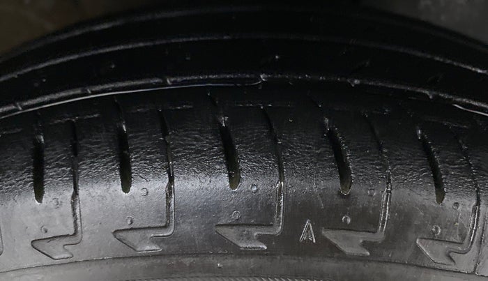 2021 Maruti IGNIS ALPHA 1.2, Petrol, Manual, 42,950 km, Right Front Tyre Tread