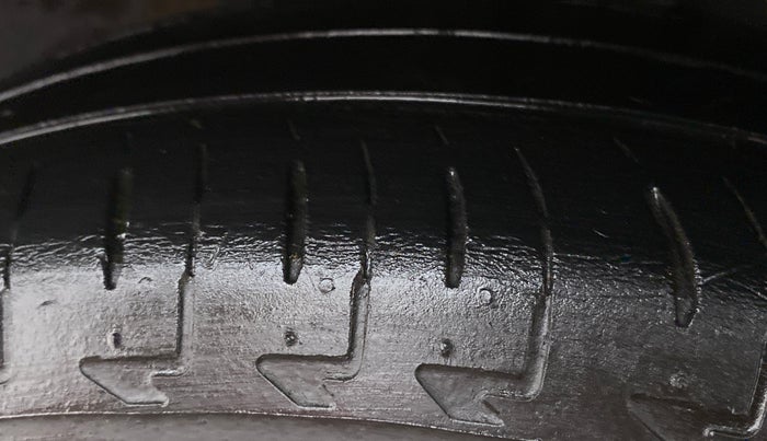 2021 Maruti IGNIS ALPHA 1.2, Petrol, Manual, 42,950 km, Left Rear Tyre Tread
