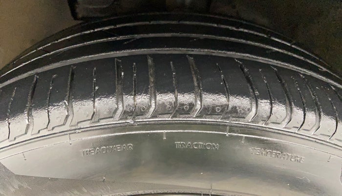 2019 Hyundai VENUE 1.0 Turbo GDI DCT AT SX+ DT, Petrol, Automatic, 28,625 km, Left Front Tyre Tread