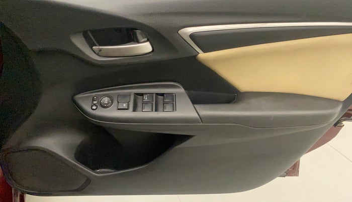 2017 Honda Jazz 1.2L I-VTEC V AT, Petrol, Automatic, 1,05,745 km, Driver Side Door Panels Control