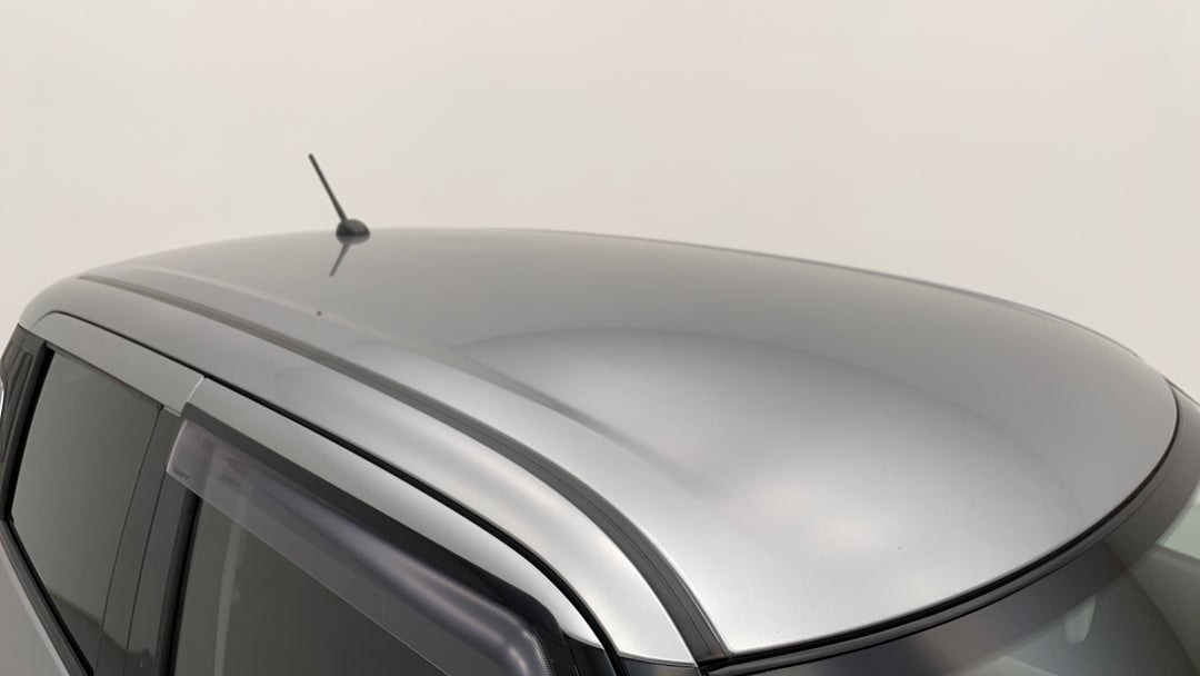 2018 Suzuki Swift Gl Navigator, Automatic, 129671 km, Roof/Sunroof View