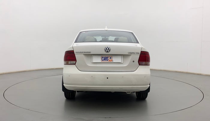 2014 Volkswagen Vento HIGHLINE DIESEL 1.6, Diesel, Manual, 1,24,381 km, Back/Rear