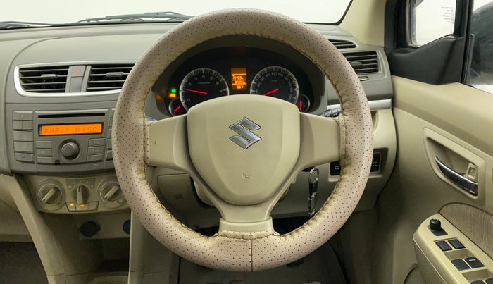 2014 Maruti Ertiga VXI CNG, CNG, Manual, 97,391 km, Steering Wheel Close Up