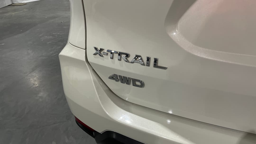 2019 Nissan X-trail St (4WD), Automatic, 120305 km, Badge (Boot Left Side)
