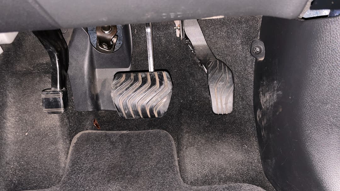 2019 Nissan X-trail St (4WD), Automatic, 120305 km, Pedals and Footmat