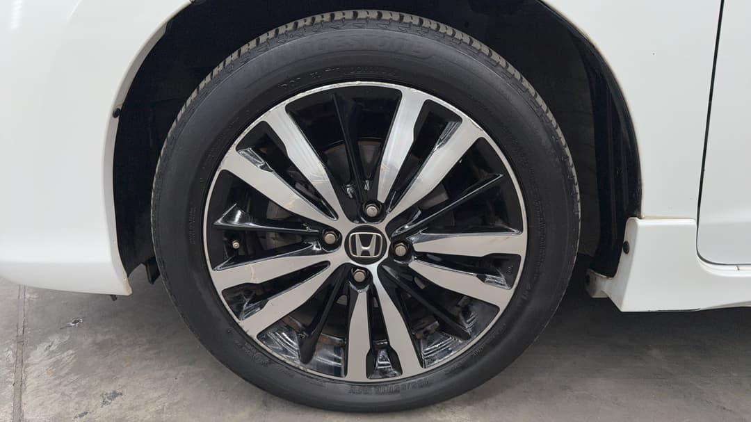 2020 Honda Jazz Vti-s, Automatic, 56984 km, Left Front Wheel