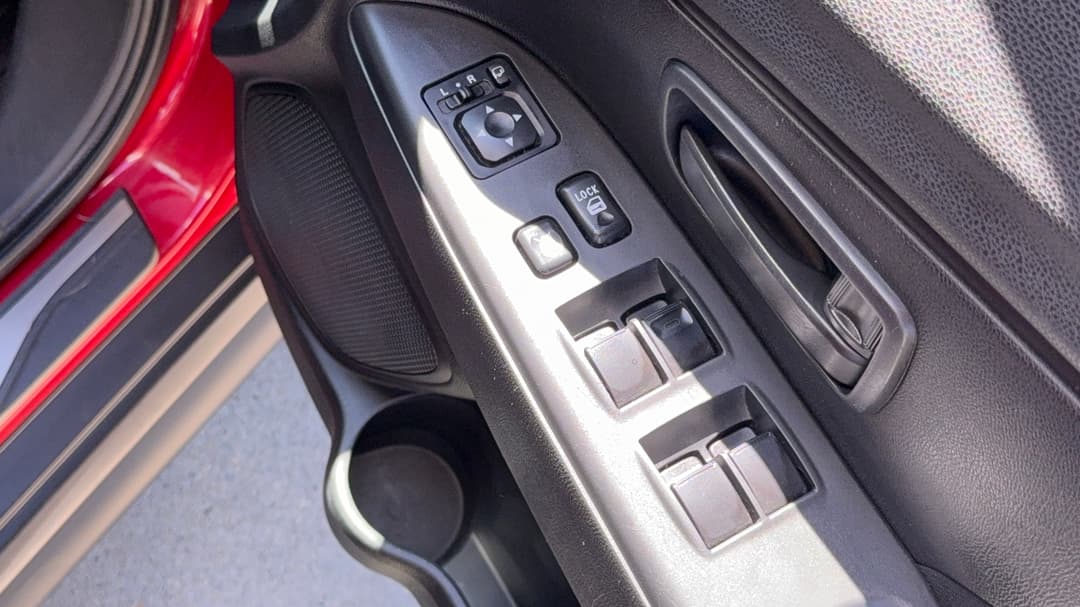 2022 Mitsubishi ASX Es (2WD), Automatic, 94169 km, Drivers Side Door Panel Controls