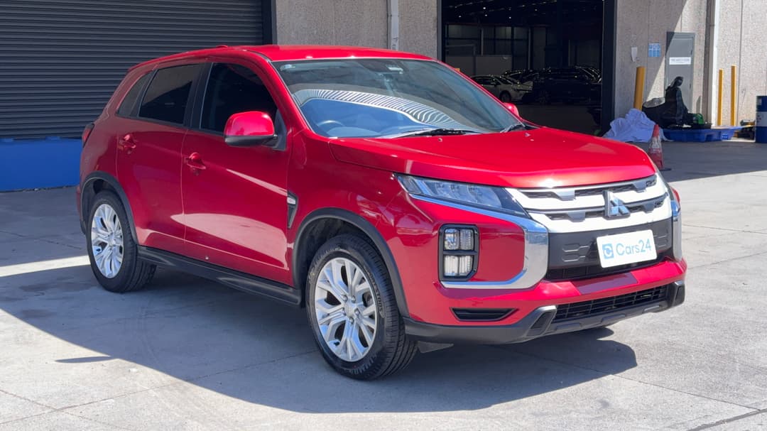 2022 Mitsubishi ASX Es (2WD), Automatic, 94169 km, Right Front Diagonal (45- Degree) View