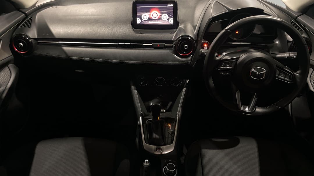 2017 Mazda CX-3 Maxx (FWD), Automatic, 101728 km, Center Console