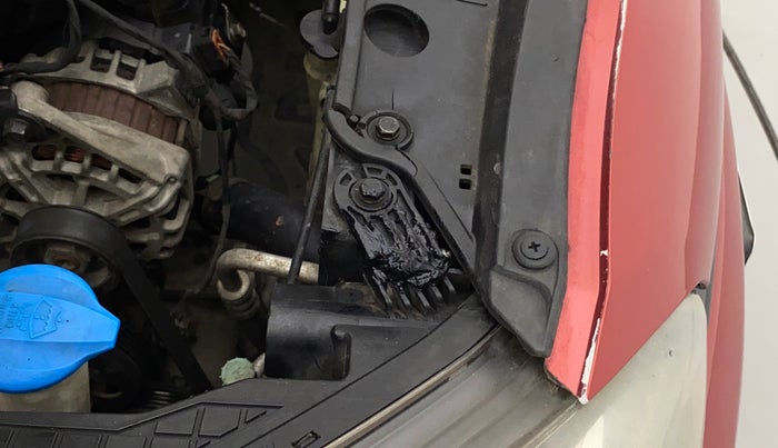 2012 Hyundai i20 SPORTZ 1.2, Petrol, Manual, 1,14,774 km, Right headlight - Clamp has minor damage