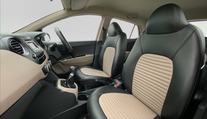 2016 Hyundai Grand i10 SPORTZ 1.2 KAPPA VTVT, Petrol, Manual, 34,351 km, Right Side Front Door Cabin