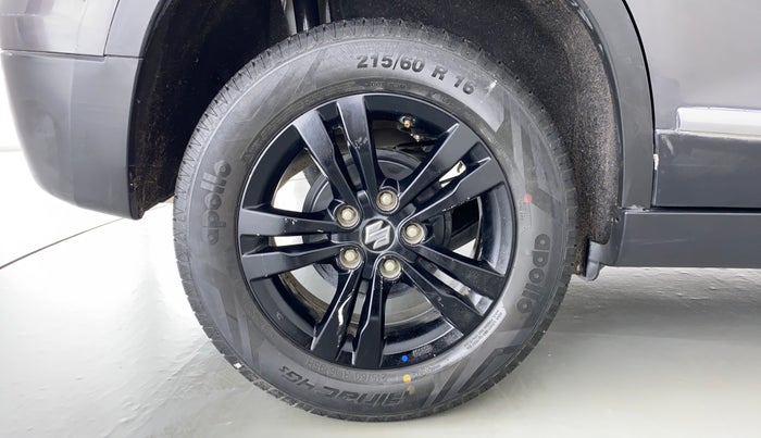 2019 Maruti Vitara Brezza ZDI, Diesel, Manual, 40,793 km, Right Rear Wheel