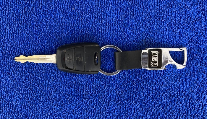 2019 Hyundai NEW SANTRO 1.1 SPORTS AMT, Petrol, Automatic, 26,851 km, Key Close Up