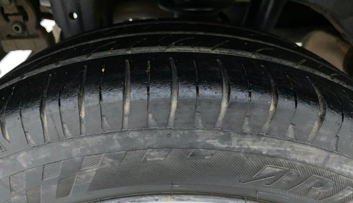 2017 Maruti Alto K10 VXI P, Petrol, Manual, 49,631 km, Right Rear Tyre Tread