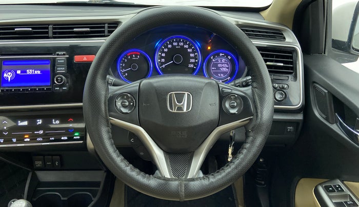 2015 Honda City V MT DIESEL, Diesel, Manual, 1,95,504 km, Steering Wheel Close Up