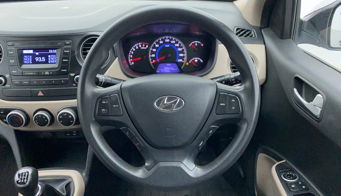 2016 Hyundai Grand i10 SPORTZ 1.2 KAPPA VTVT, Petrol, Manual, 71,464 km, Steering Wheel Close Up